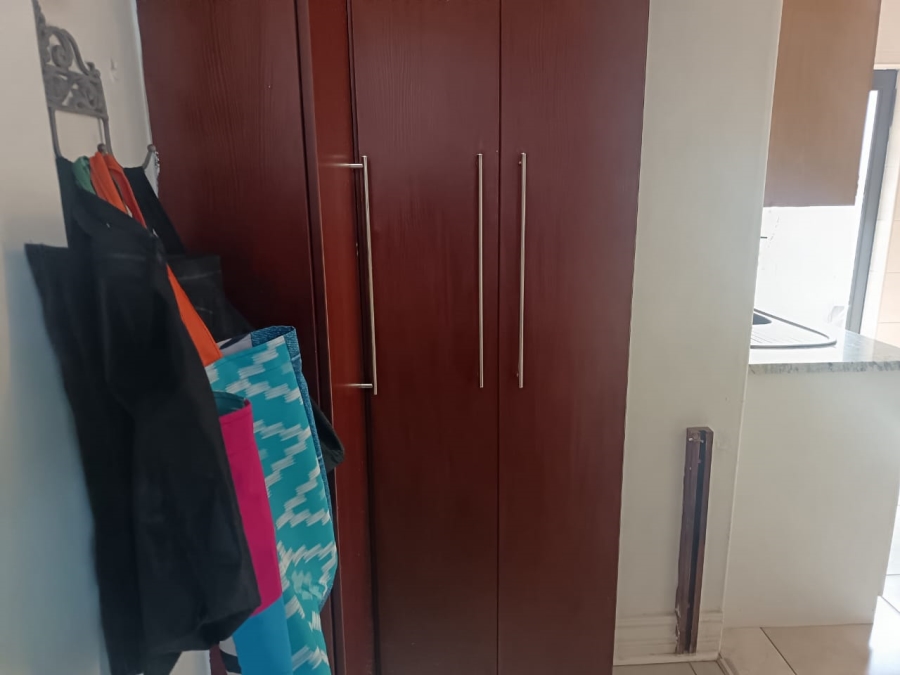 5 Bedroom Property for Sale in Monument Heights Northern Cape